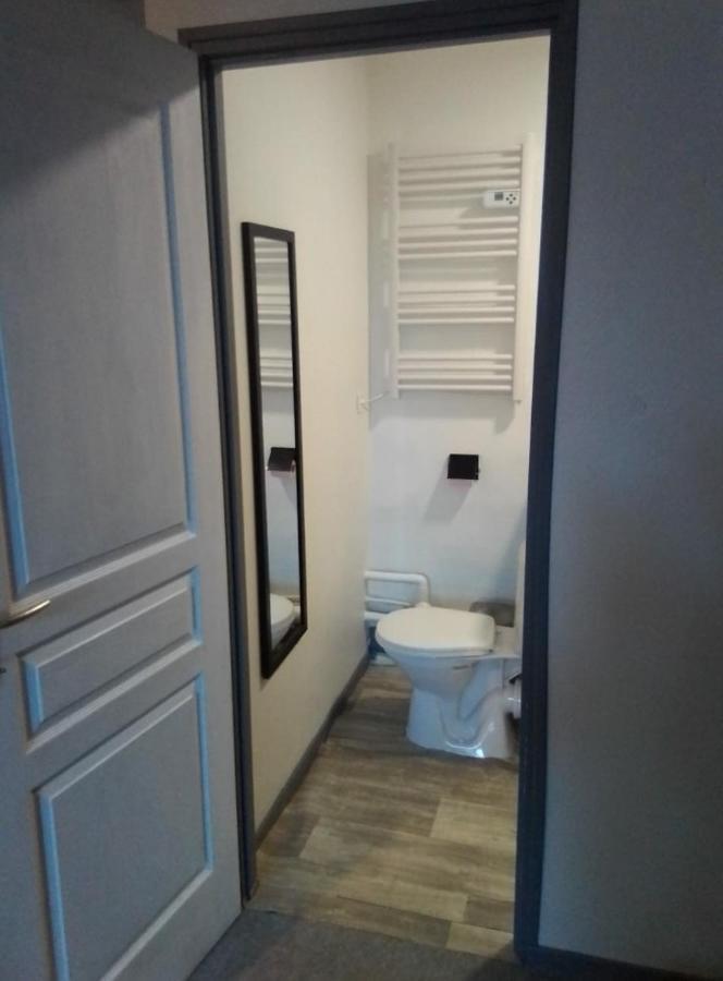 Appartement Tout Equipe Hypercentre Limoges Exterior foto